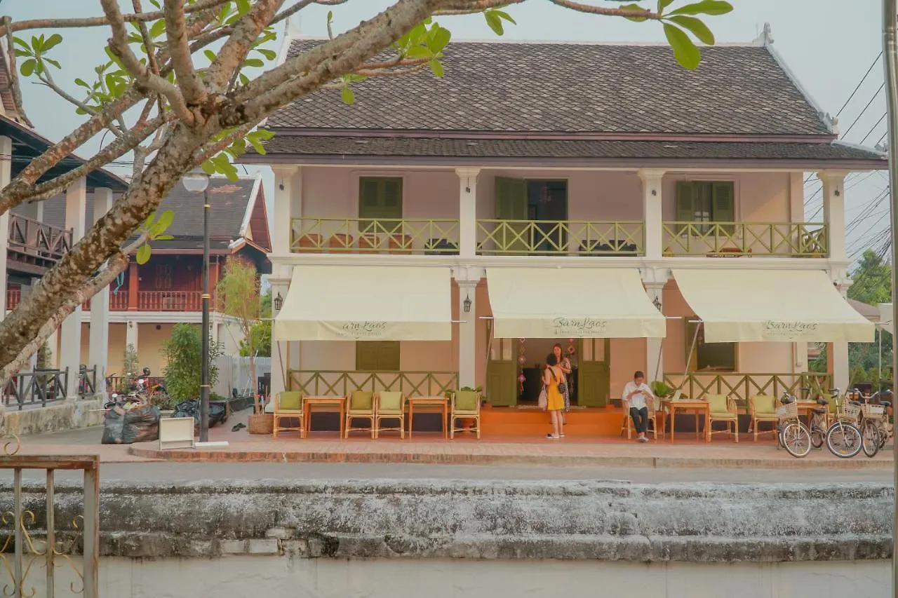 Barn Laos Luangprabang Hostel Laos