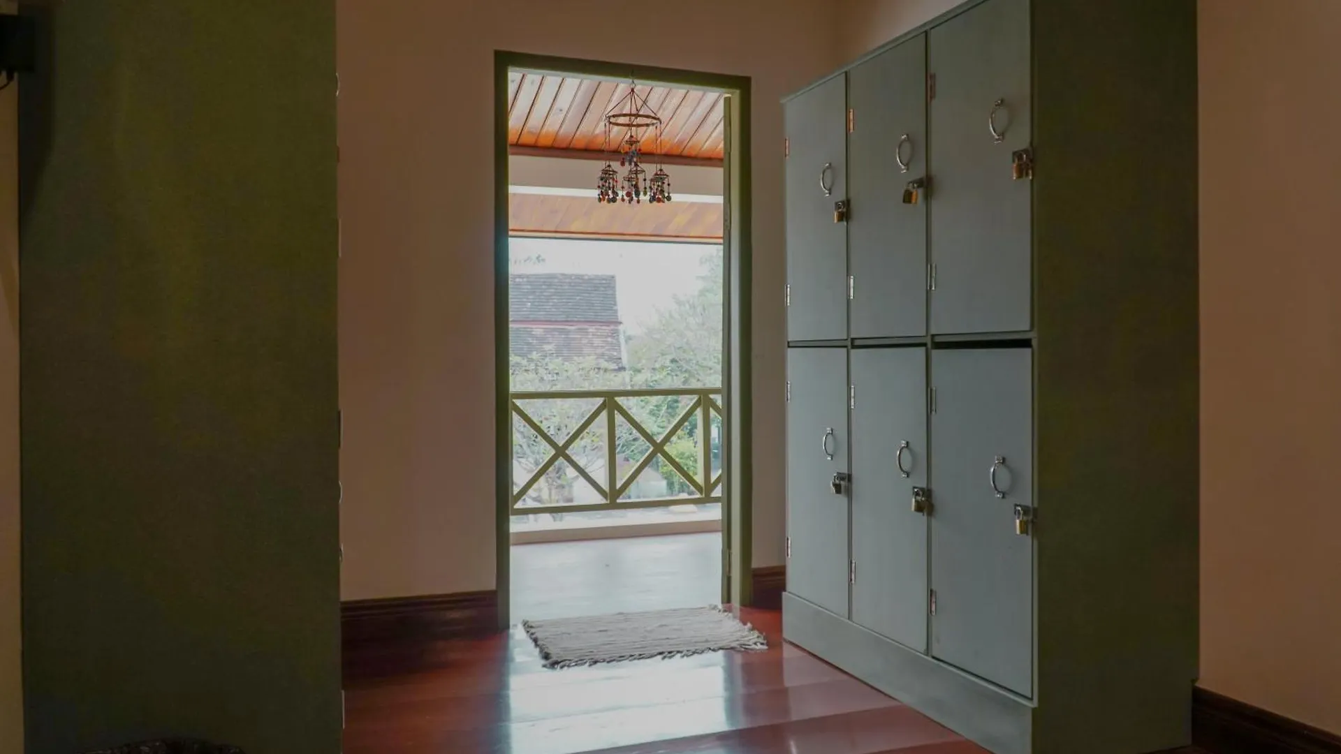 Barn Laos Luangprabang Hostel Laos